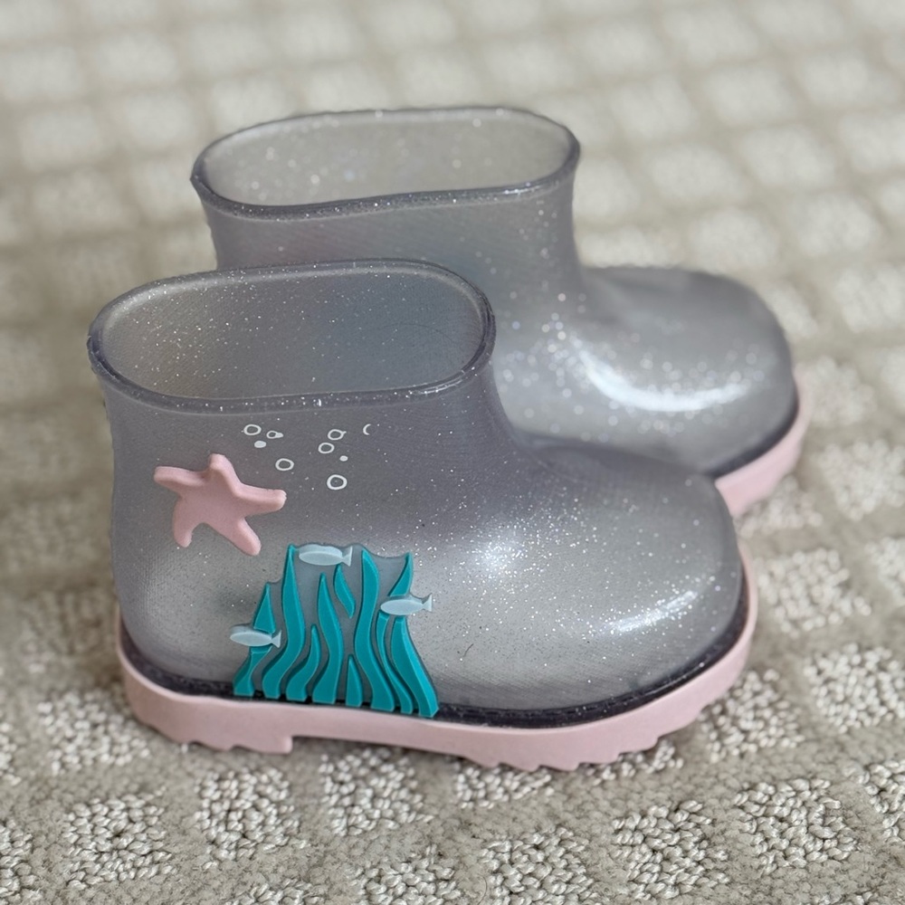 Mini Melissa Boots